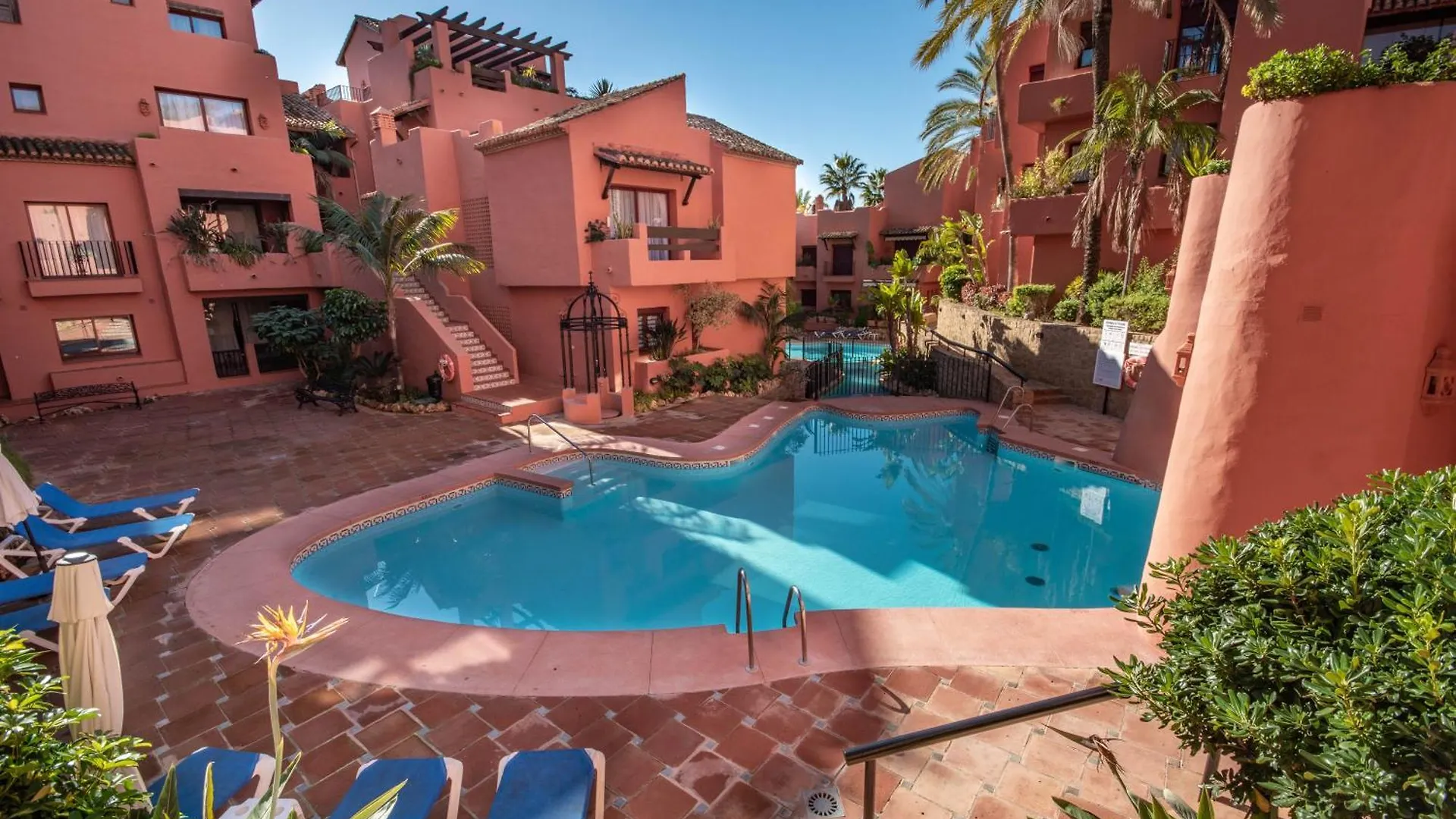 Dream Experience In Elviria: Luxury Property Close To Beaches, Restaurants And Golf Courses Apartment Marbella